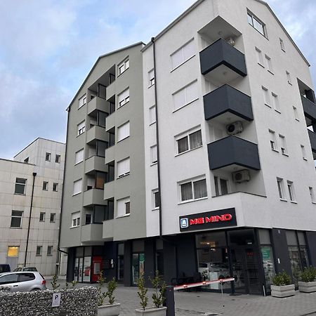 Lux Apartment III Prijedor Exterior photo